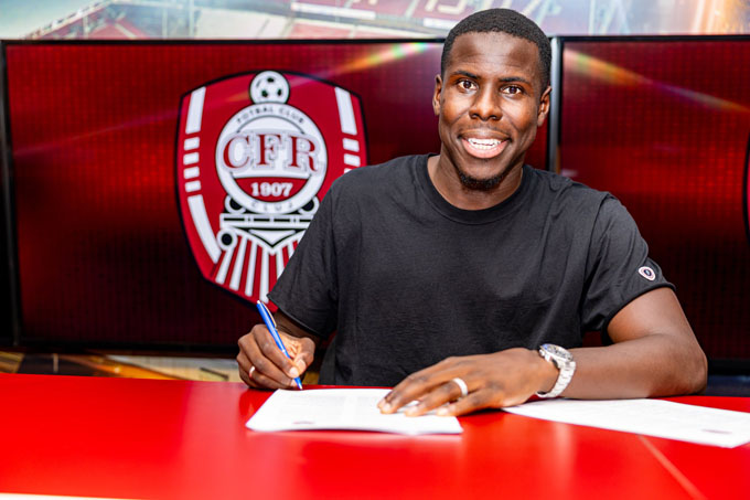 Kurt Zouma (từ West Ham Sang Cfr Cluj)